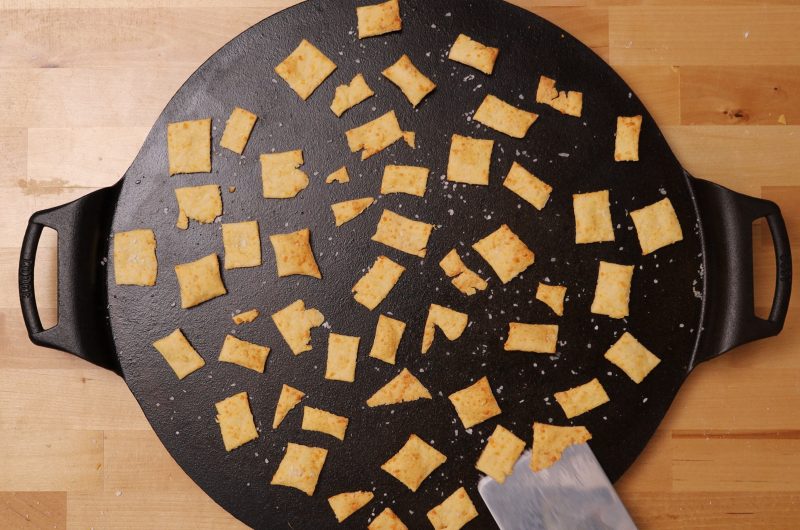 Easy Sourdough Discard Cheese Crackers - 5 Ingredients!